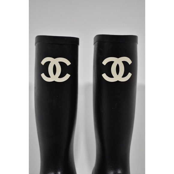 Chanel REV Black White Caoutchouc CC Logo High Pull On Rubber Rain Boots 37 - Picture 6 of 12